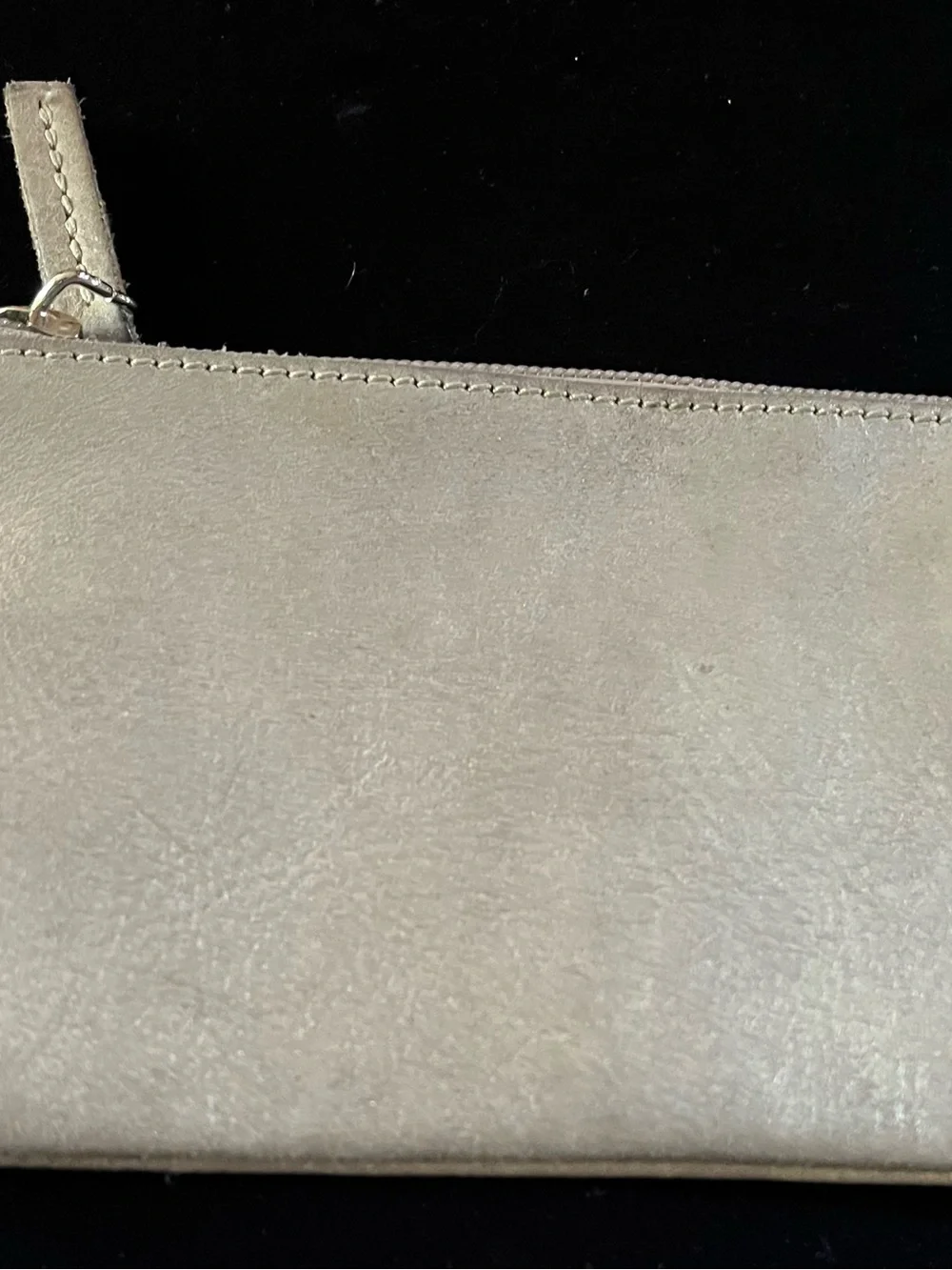 Roots Medium Leather Zip Pouch Tribe